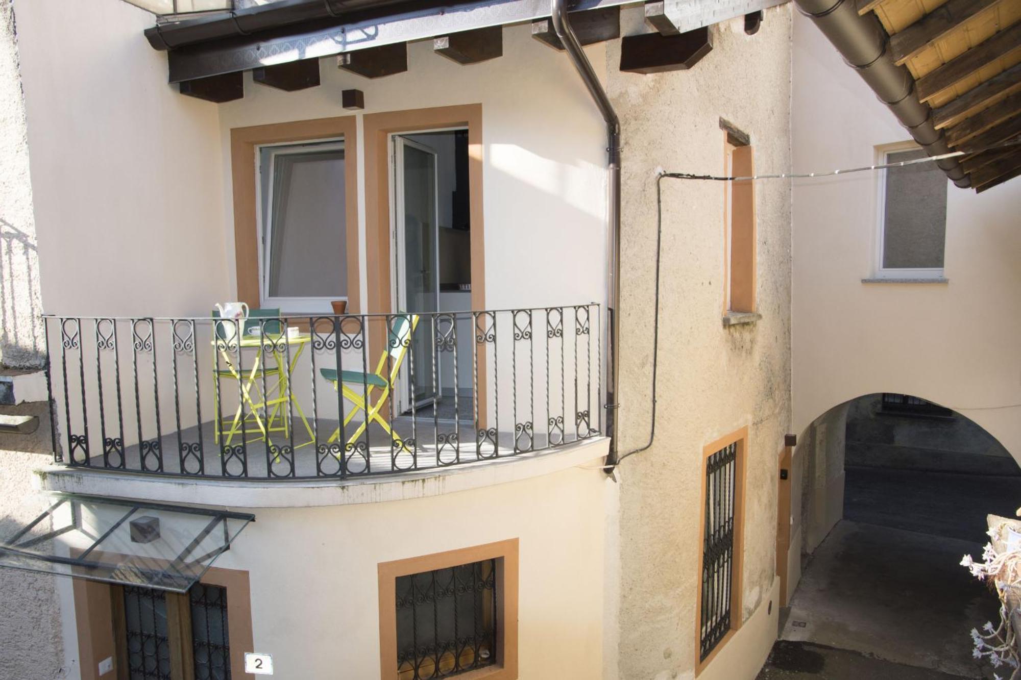 Casa Lea Apartment Castelveccana Exterior photo